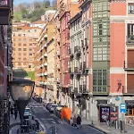 Junto Al Guggenheim Con Parking Gratuito *